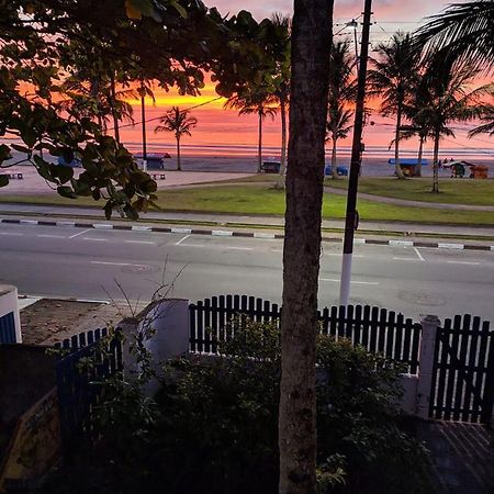 Casa C Churrasq E Wifi, Frente Ao Mar Bertioga Eksteriør billede